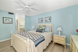 7201 Curtiss Ave, Sarasota, FL 34231 - Photo 17