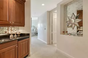 1300 Benjamin Franklin Dr, Sarasota, FL 34236 - Photo 21