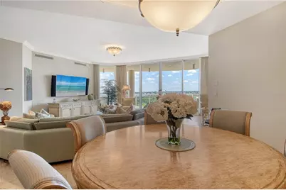 1300 Benjamin Franklin Drive #709, Sarasota, FL 34236 - Photo 9