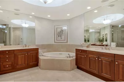 1300 Benjamin Franklin Drive #709, Sarasota, FL 34236 - Photo 21