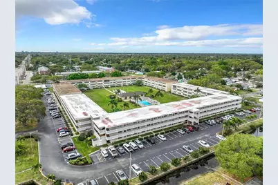8101 11th Street N #320, Saint Petersburg, FL 33702 - Photo 1
