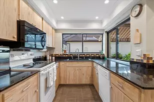 3953 Glen Oaks Manor Dr, Sarasota, FL 34232 - Photo 7