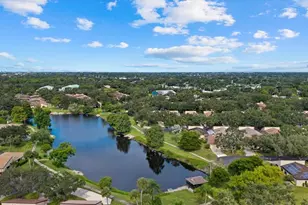 3953 Glen Oaks Manor Dr, Sarasota, FL 34232 - Photo 5