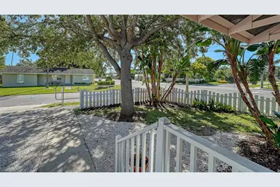 1150 Pattison Avenue, Sarasota, FL 34237 - Photo 5