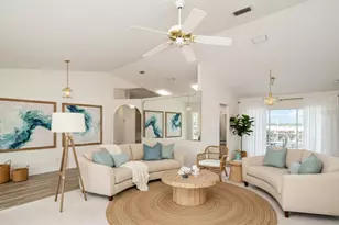 4817 61st Ave Dr W, Bradenton, FL 34210 - Photo 3