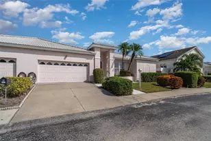 4817 61st Ave Dr W, Bradenton, FL 34210 - Photo 1