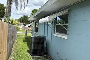 3325 2nd Ave W, Bradenton, FL 34205 - Photo 17