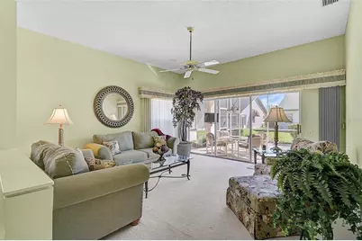 4717 Peridia Boulevard E, Bradenton, FL 34203 - Photo 7