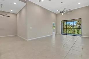 12401 Osorio Ct, Sarasota, FL 34238 - Photo 9