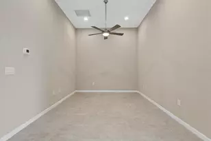 12401 Osorio Ct, Sarasota, FL 34238 - Photo 15