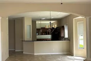 11065 Barnsley Dr, Venice, FL 34293 - Photo 3