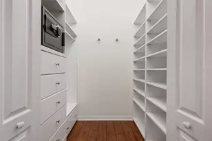 11065 Barnsley Dr, Venice, FL 34293 - Photo 23