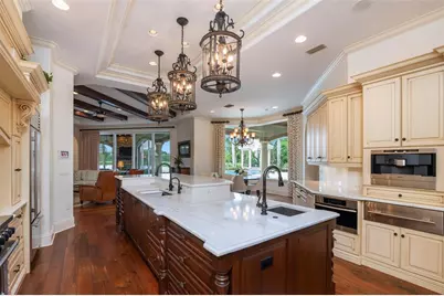 7320 Barclay Court, University Park, FL 34201 - Photo 17