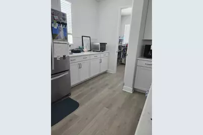 4810 Emerson Avenue S, Saint Petersburg, FL 33711 - Photo 9