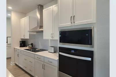 4810 Emerson Avenue S, Saint Petersburg, FL 33711 - Photo 17