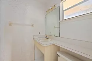 860 S Beneva Rd, Sarasota, FL 34232 - Photo 27