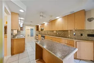 860 S Beneva Rd, Sarasota, FL 34232 - Photo 11