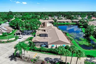 4412 Winston Ln N, Sarasota, FL 34235 - Photo 5