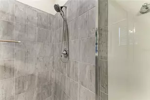 10221 Loch Lomond Dr, Bradenton, FL 34211 - Photo 29