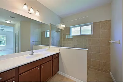 4826 Lake Breeze Terrace, Sarasota, FL 34243 - Photo 23