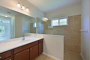 4826 Lake Breeze Terrace, Sarasota, FL 34243 - Photo 23