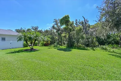 4826 Lake Breeze Terrace, Sarasota, FL 34243 - Photo 37