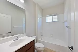 4826 Lake Breeze Terrace, Sarasota, FL 34243 - Photo 29