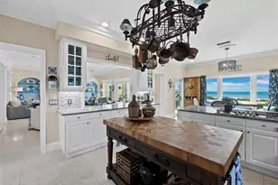 6161 Gulf of Mexico Dr, Longboat Key, FL 34228 - Photo 17