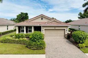 5438 Cartagena Dr, Sarasota, FL 34233 - Photo 5