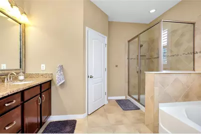 5438 Cartagena Drive, Sarasota, FL 34233 - Photo 27