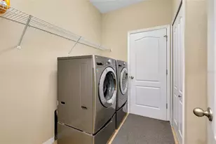 5438 Cartagena Dr, Sarasota, FL 34233 - Photo 41