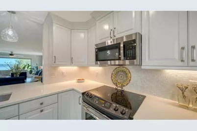 4600 Gulf Of Mexico Drive #206, Longboat Key, FL 34228 - Photo 17