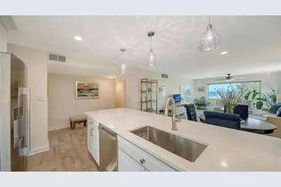 4600 Gulf Of Mexico Drive #206, Longboat Key, FL 34228 - Photo 19