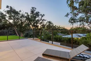 2467 Hyde Park St, Sarasota, FL 34239 - Photo 41