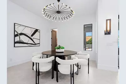 2467 Hyde Park Street, Sarasota, FL 34239 - Photo 9