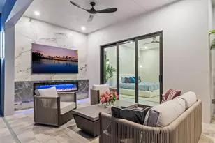 2467 Hyde Park St, Sarasota, FL 34239 - Photo 45