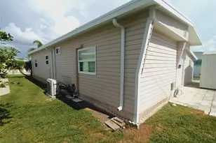 5007 Boca Raton Ave, Sarasota, FL 34234 - Photo 5