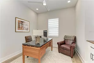 990 Seascape Pl, Sarasota, FL 34240 - Photo 39