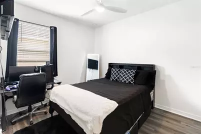 5702 Los Robles Court, Palmetto, FL 34221 - Photo 21