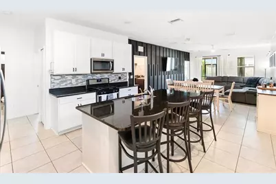 5702 Los Robles Court, Palmetto, FL 34221 - Photo 5