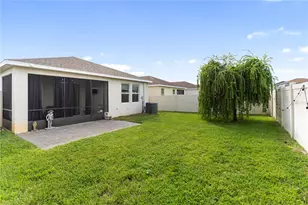 5702 Los Robles Ct, Palmetto, FL 34221 - Photo 15