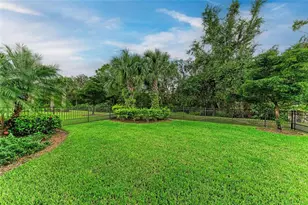 7572 Viola Loop, Bradenton, FL 34202 - Photo 45