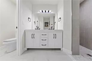 3252 Oak Point Cir, Saint Cloud, FL 34771 - Photo 13