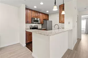 8911 Manor Loop, Lakewood Ranch, FL 34202 - Photo 23