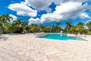 8827 Manor Loop, Lakewood Ranch, FL 34202 - Photo 35