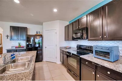 16705 Southern Oaks Trail, Parrish, FL 34219 - Photo 13