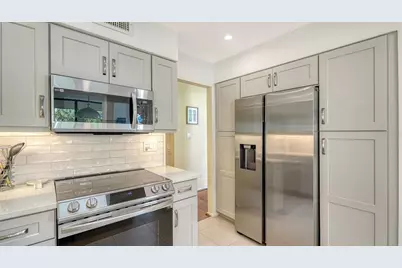 1922 Harbourside Drive #1104, Longboat Key, FL 34228 - Photo 23