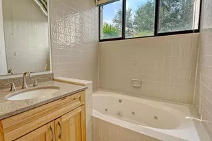 1922 Harbourside Dr, Longboat Key, FL 34228 - Photo 27