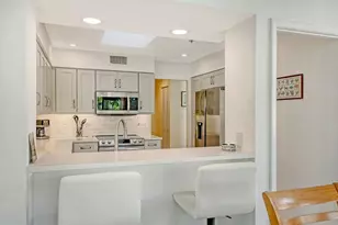 1922 Harbourside Dr, Longboat Key, FL 34228 - Photo 19