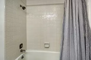 1922 Harbourside Dr, Longboat Key, FL 34228 - Photo 33